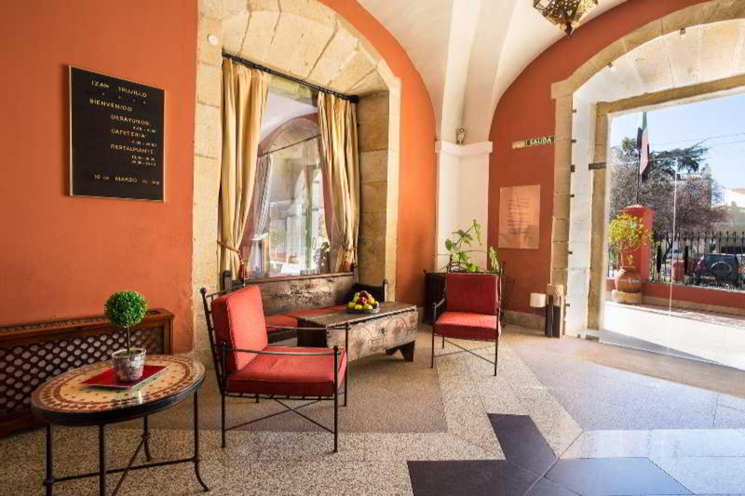 Izan Trujillo Hotel Екстериор снимка