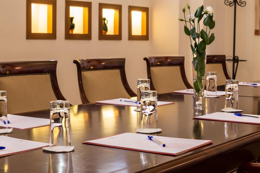 Izan Trujillo Hotel Екстериор снимка